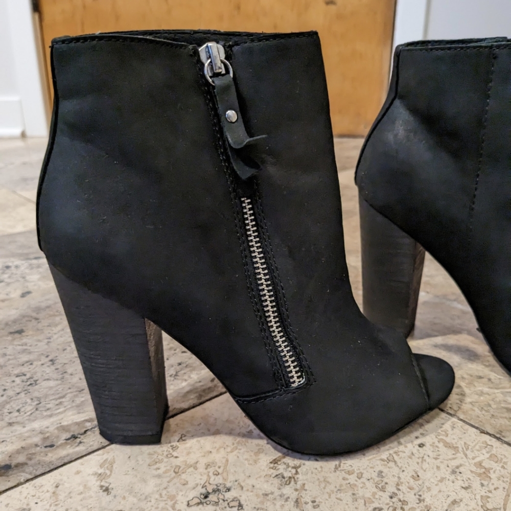 Zadig & Voltaire Rapture Open Toe Booties sz 6